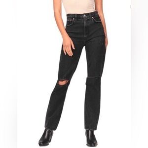 Abercrombie The 90s Straight Ultra High Jean in Black